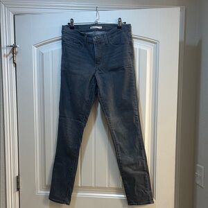 Levi's Women's 311 Shapinh Skinny Jeans - Gray